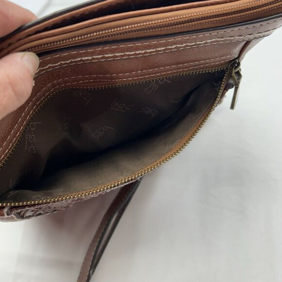 BOC Concept Amherst Brown Crossbody Bucket Bag Purse Embossed - Picture 5 of 16